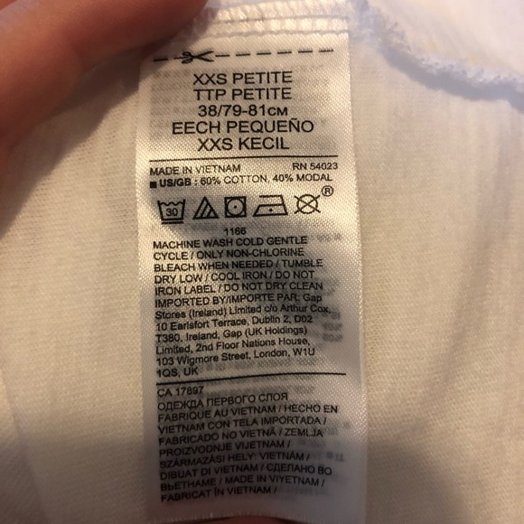 White tank top - Picture 5 of 5